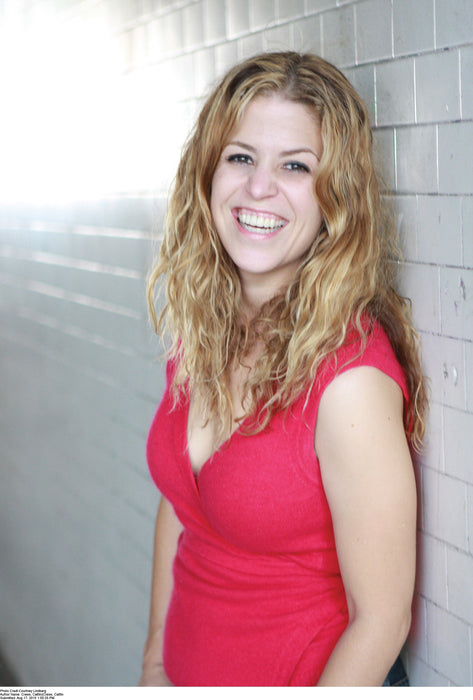 Caitlin Crews