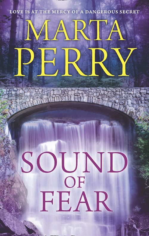 Sound Of Fear by Marta Perry (9781474080057)