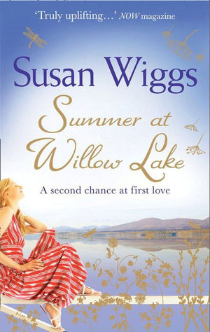 Summer at Willow Lake (The Lakeshore Chronicles, Book 1): First edition (9781408936467)