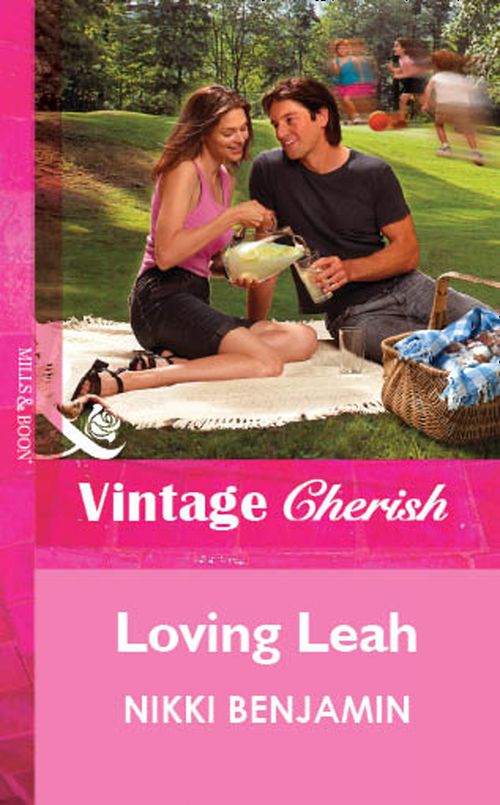 Loving Leah (Mills & Boon Vintage Cherish) by Nikki Benjamin