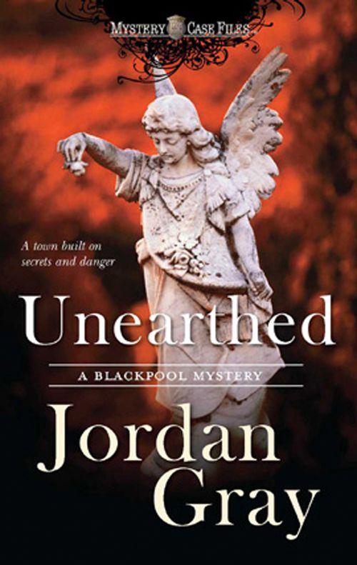 Unearthed: First edition by Jordan Gray (9781472052674)
