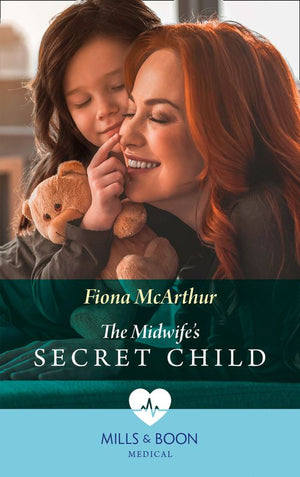 The Midwife's Secret Child (The Midwives of Lighthouse Bay, Book 3) (Mills & Boon Medical) (9780008902049)
