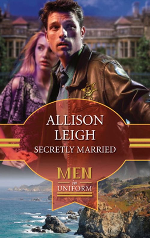 Secretly Married: First edition by Allison Leigh (9781472052094)