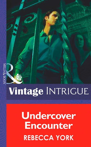 Undercover Encounter (New Orleans Confidential, Book 1) (Mills & Boon Intrigue): First edition (9781472035158)