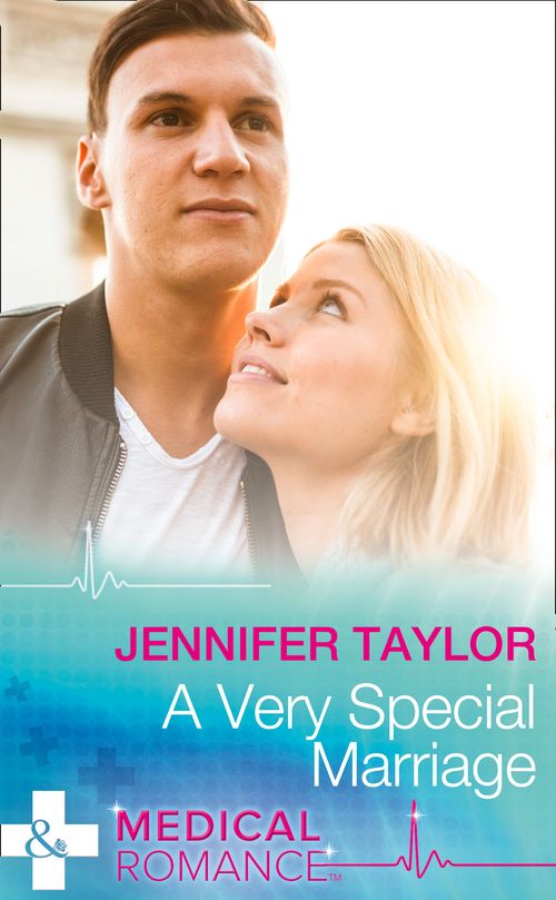 A Very Special Marriage (Mills & Boon Medical) (9781474066495)
