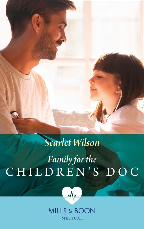 Family For The Children's Doc (Mills & Boon Medical) (Changing Shifts, Book 2) (9780008902582)